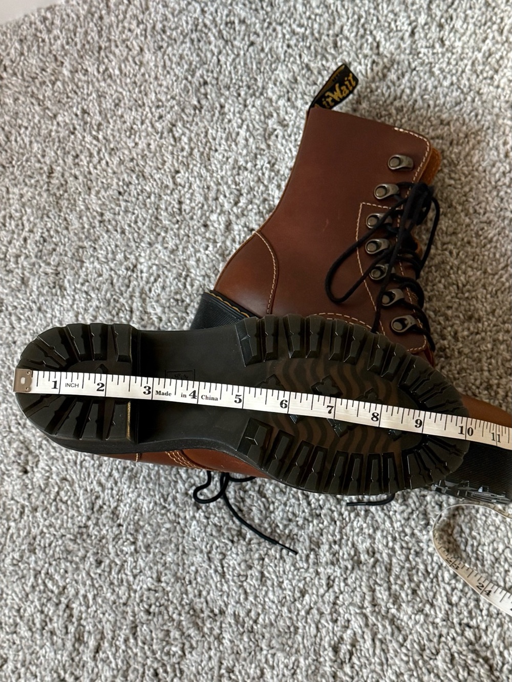 Dr. Martens Leona Lace-Up Boots - Picture 6 of 15